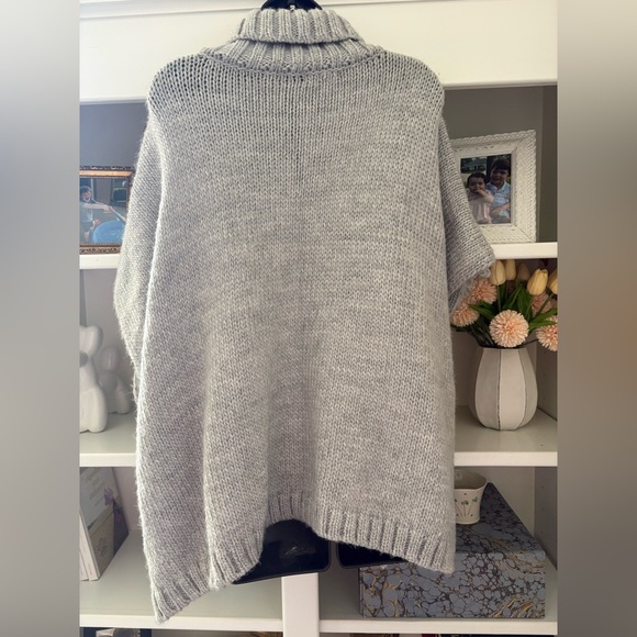 LOFT Light Gray Cable Knit Poncho Sweater - Picture 2 of 3